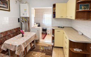 Apartament 3 camere de închiriat – Micalaca, Zona 300 - Poză 5