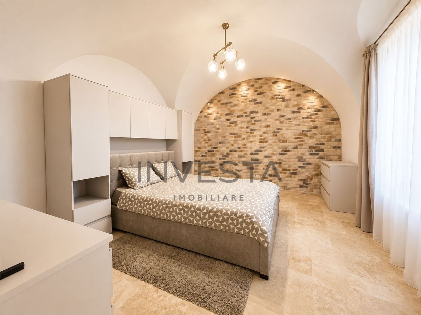 Apartament cu 2 camere de inchiriat la 2 minute de Piata Unirii! - Poză 4