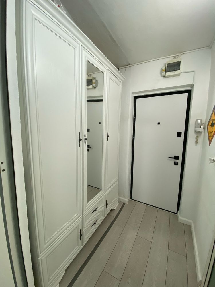 Garsoniera renovata, mobilata si utilata - Poză 5