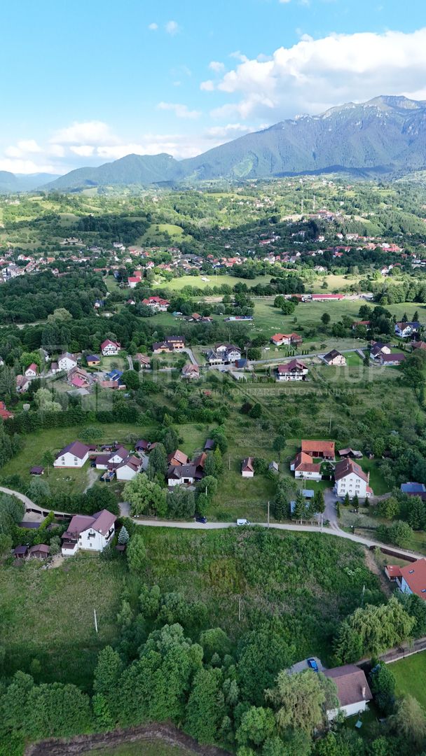 Teren 2.797 mp cu priveliște montană și potențial turistic – Predeluț, Bran - Poză 5