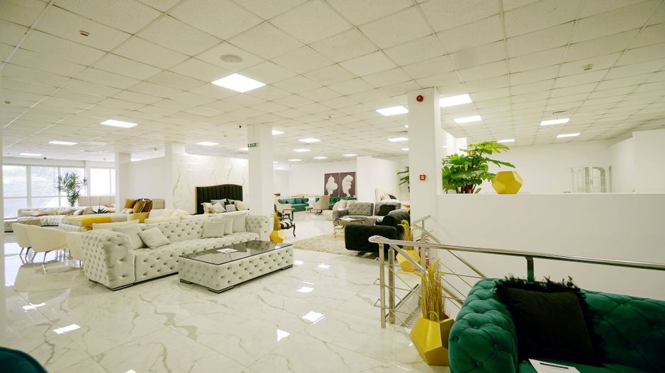 Spatiu comercial 2000 mp,Valea Cascadelor - Poză 25