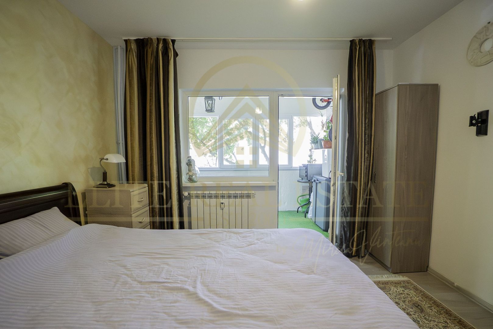 Capitol - Vânzare 3 camere,  etaj 1 , mobilat si utilat complet. - Poză 17