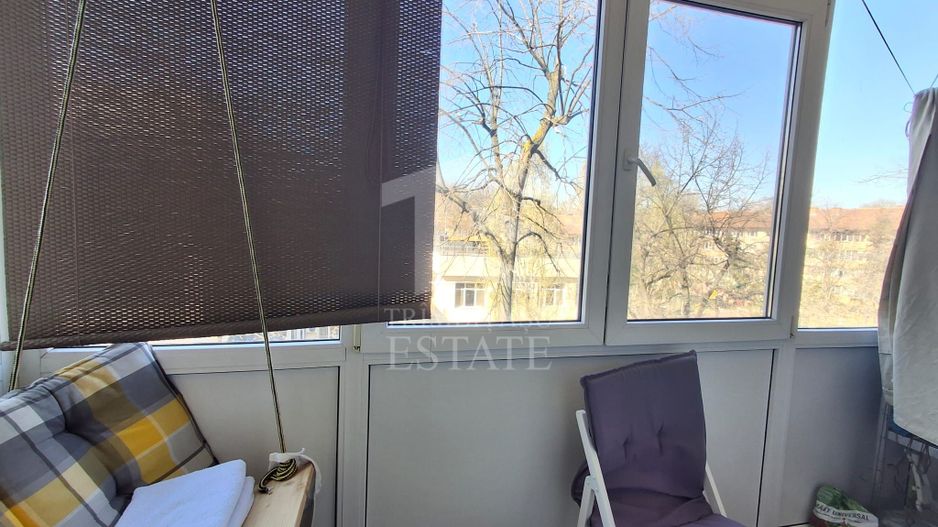 De Vanzare Apartament 2 Camere Pajura - Poză 15