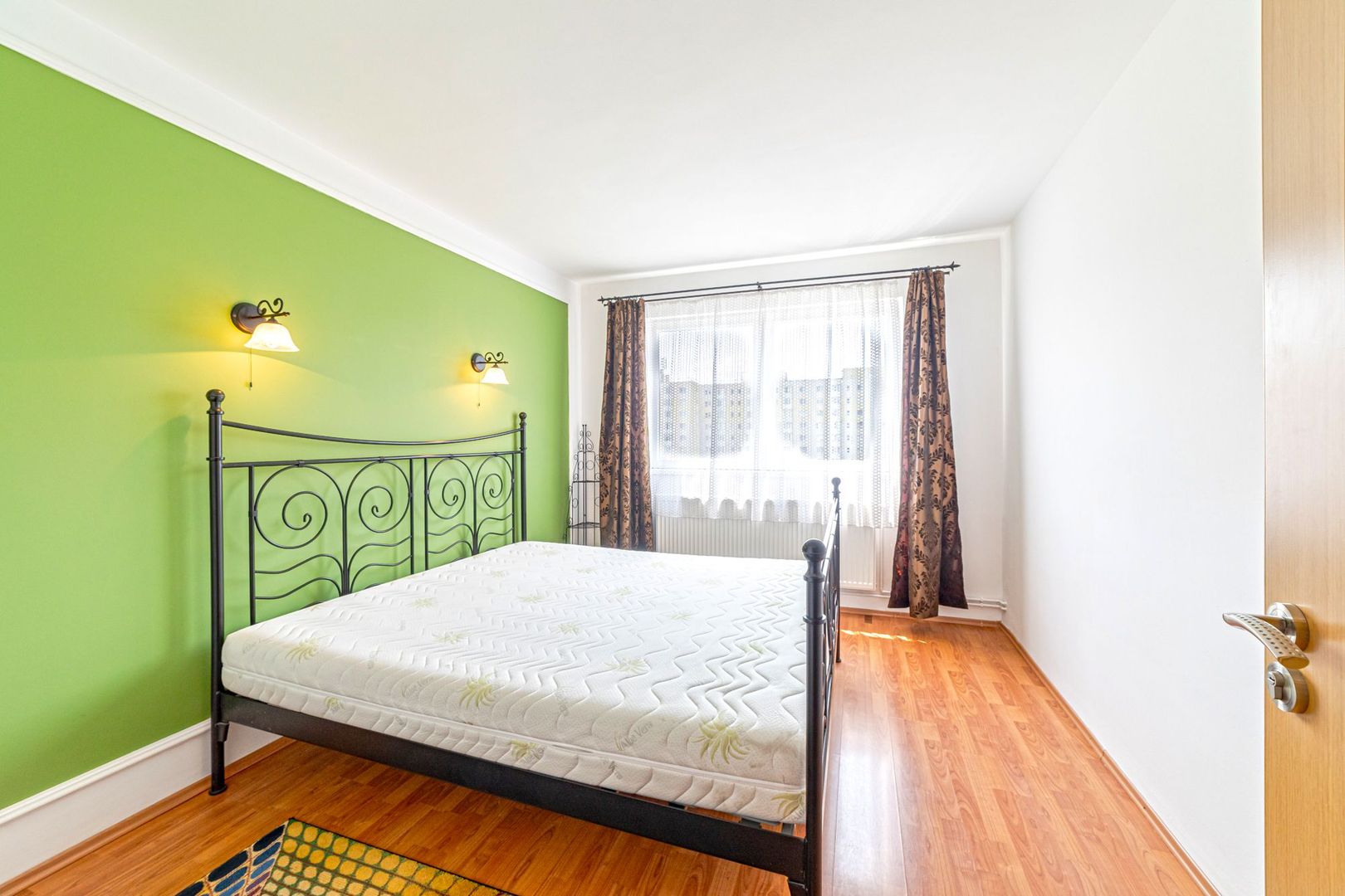 PRET NOU! Apartament 2 camere - Vlaicu - Poză 2