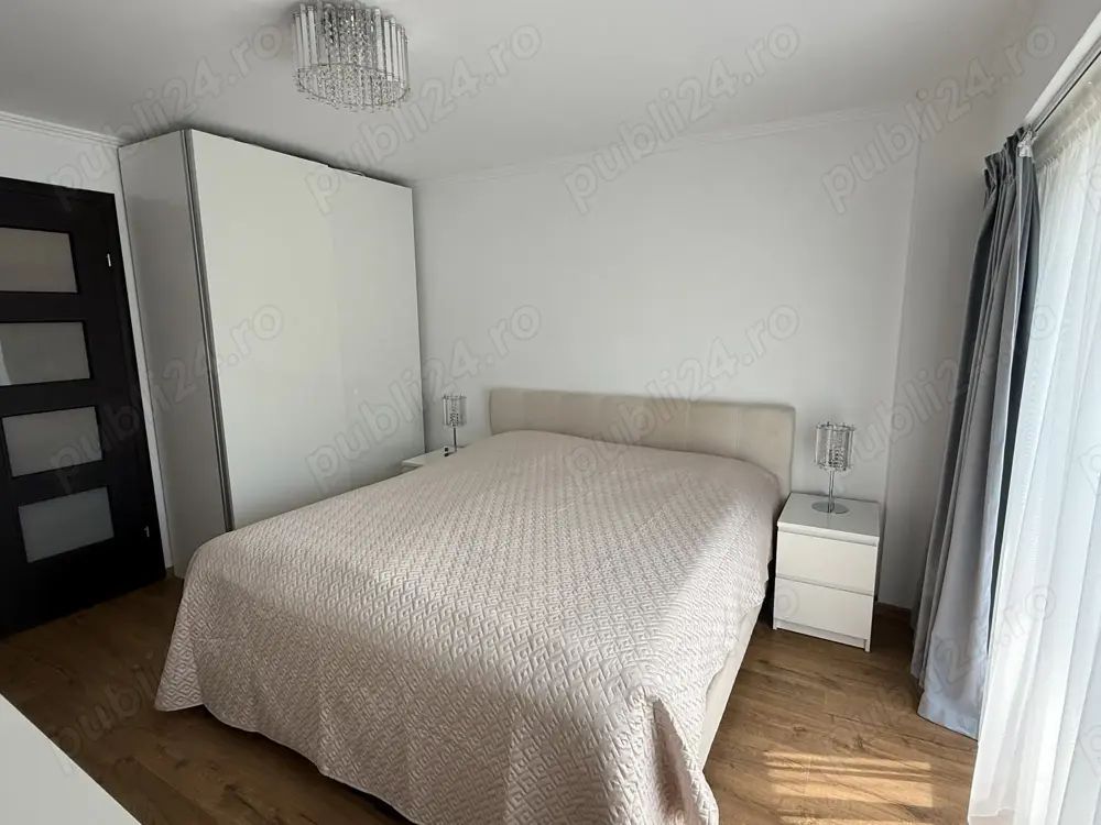 Vanzare Apartament 2 Camere Transformat in 3Camere Lux Stradal Bd. Unirii - Poză 2
