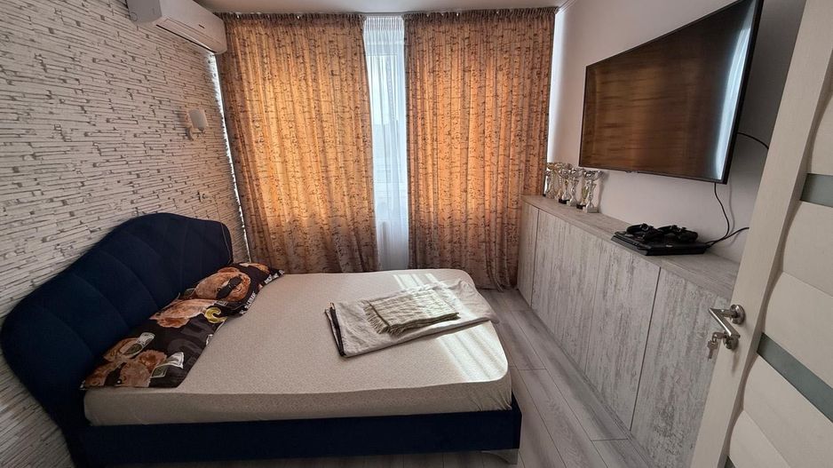 De vanzare apartament 4 camere Drumul Taberei - Poză 6