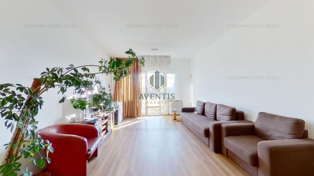 Blvd. Balcescu langa metrou Universitate, 4 camere, terasa de 50mp, 3 bai - Poză 1