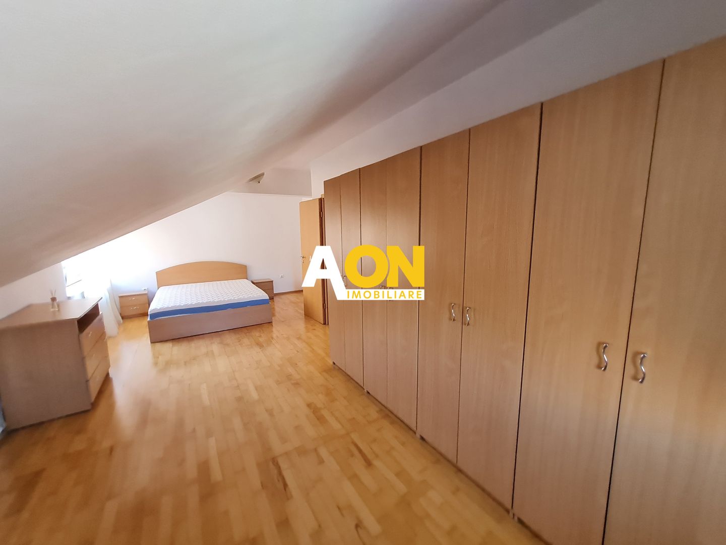 Apartament 2 Camere, Decomandat, 62 mp, Zona Centrala Exceptionala - Poză 10