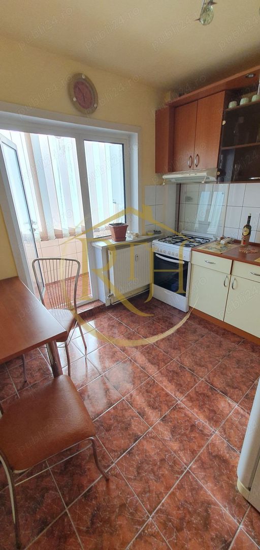 Oferim spre vânzare un Ap. cu 2 camere zona Lipovei mobilat/utilat - Poză 4