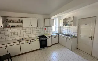 CASA DE INCHIRIAT I CISNADIE I SPATIU EDUCATIONAL - Poză 34