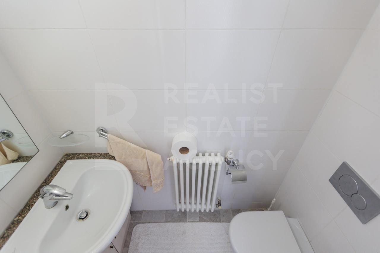 Vânzare, casă, 2 nivele, strada Traian, r-ul Ialoveni. - Poză 13