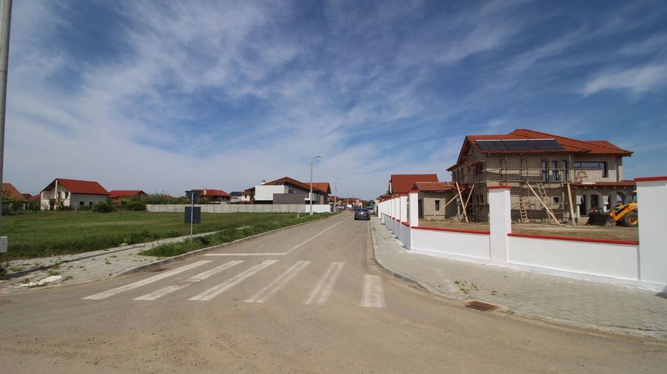 TEREN PENTRU CASA/ DUPLEX - Poză 1