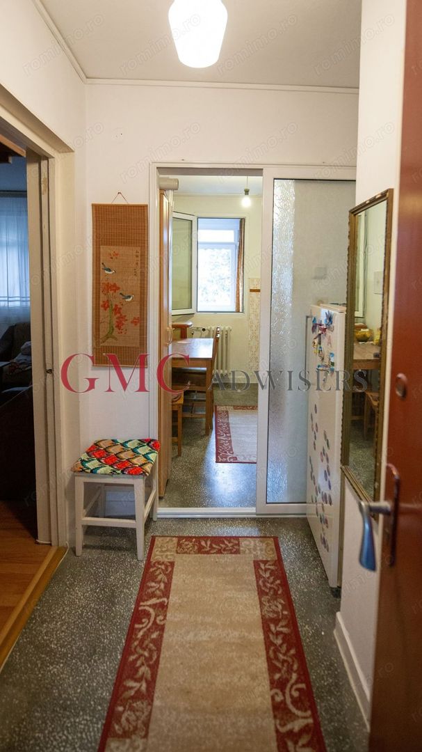 Apartament 2 camere, semidecomandat, Aleea Fizicienilor,Titan - Poză 2