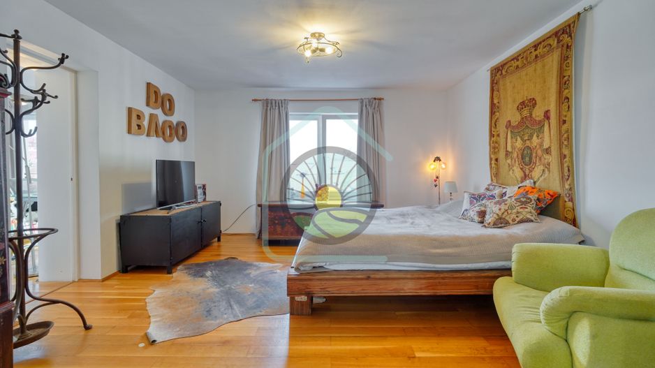 CASA INDIVIDUALA- DEALUL CETATII BRASOV - Poză 7