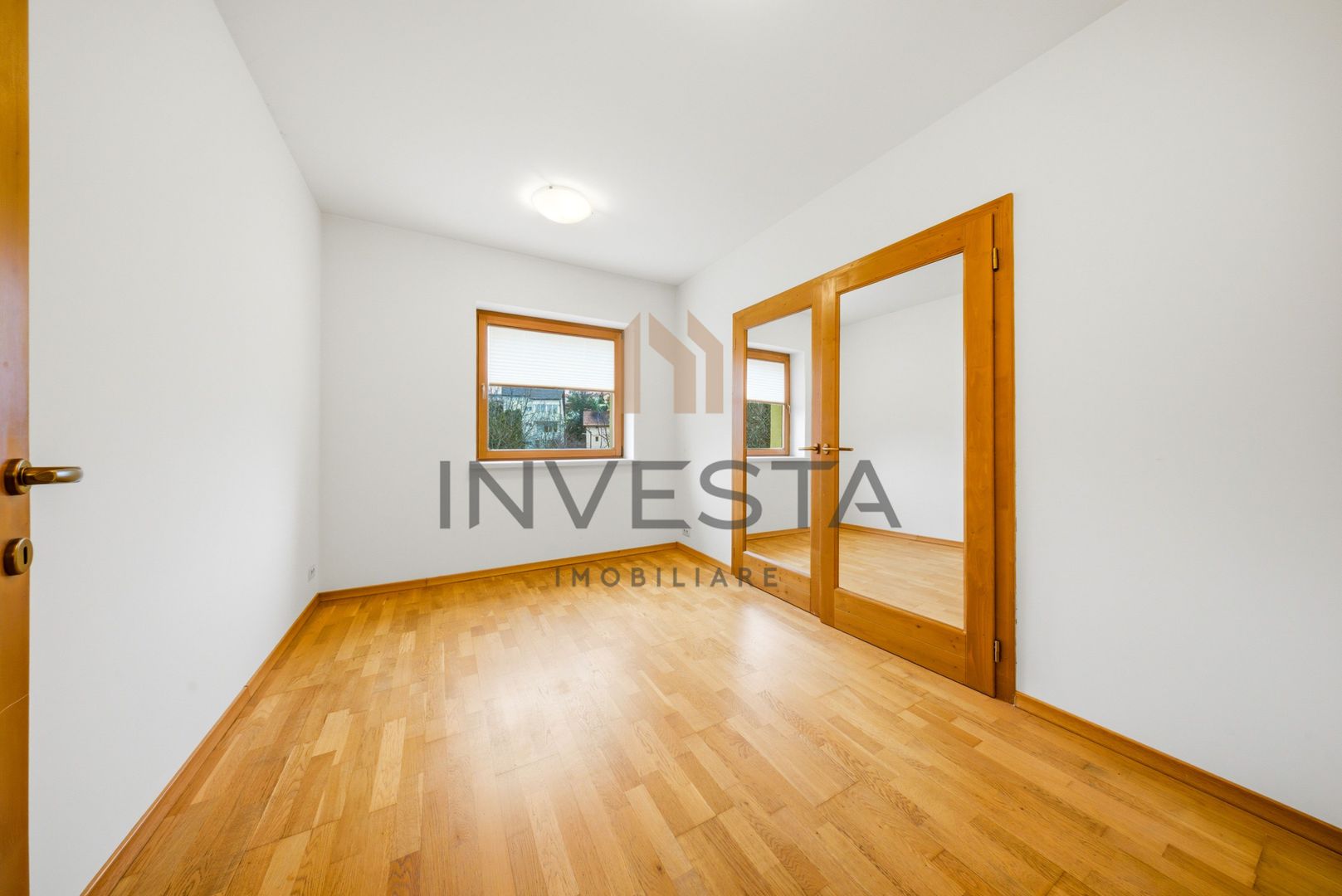 Apartament 4 camere, 161 mp, 2 garaje, Zorilor, zona Ciresilor - Poză 8