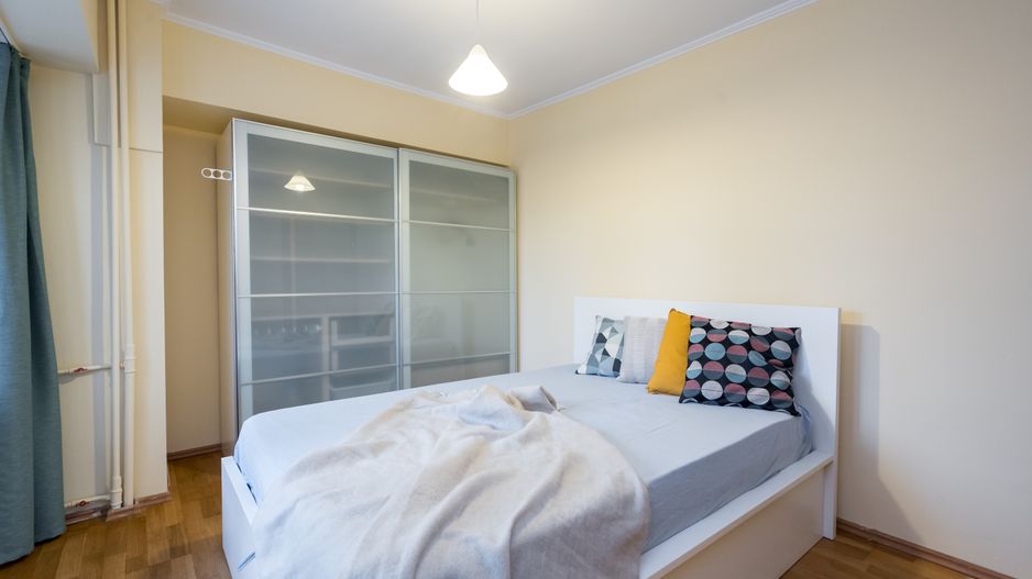 Apartament 2 camere decomandat sos. Titulescu - Piata Victoriei - Poză 2