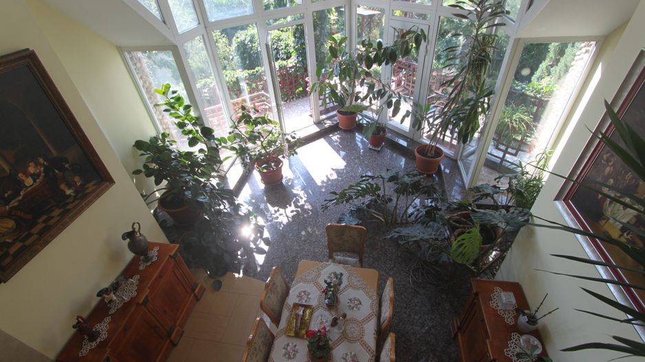 Casă / Vilă cu 8 camere de vânzare în zona Semicentral - Poză 53