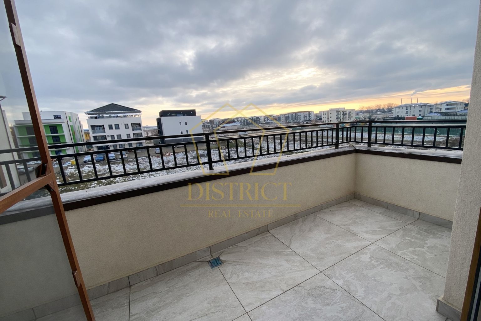 Apartament superb cu 2 camere | Giroc - Poză 10