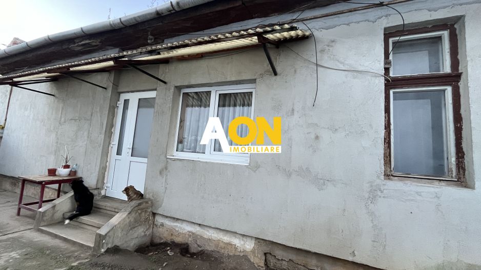 Casa Veche, 3 Camere, 420 mp Teren, Zona Ultracentrala - Poză 2