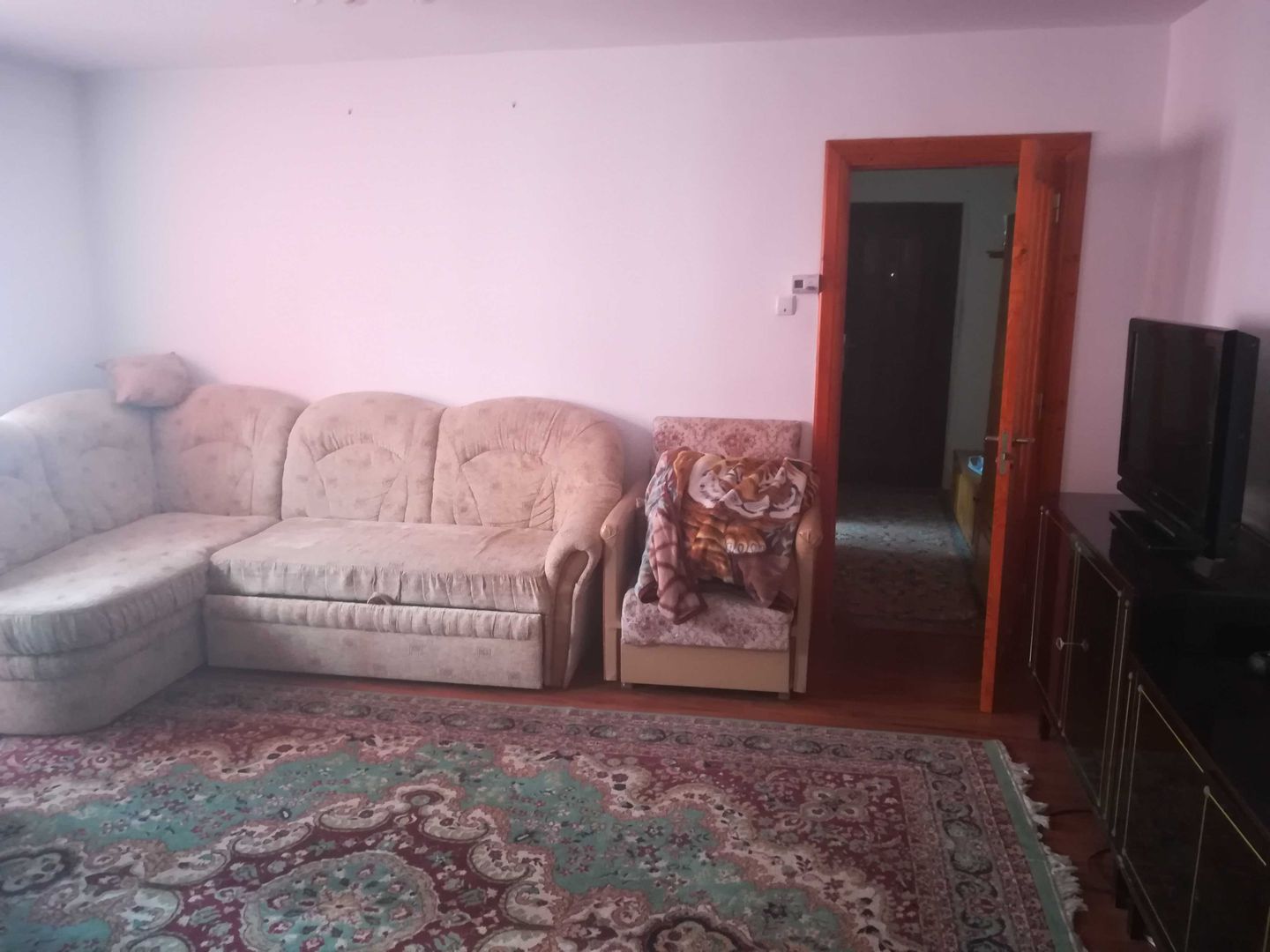 Apartament 2 camere in Micro 16 - Poză 3