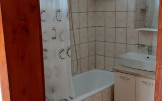 CASA DE INCHIRIAT CETATII - Poză 3