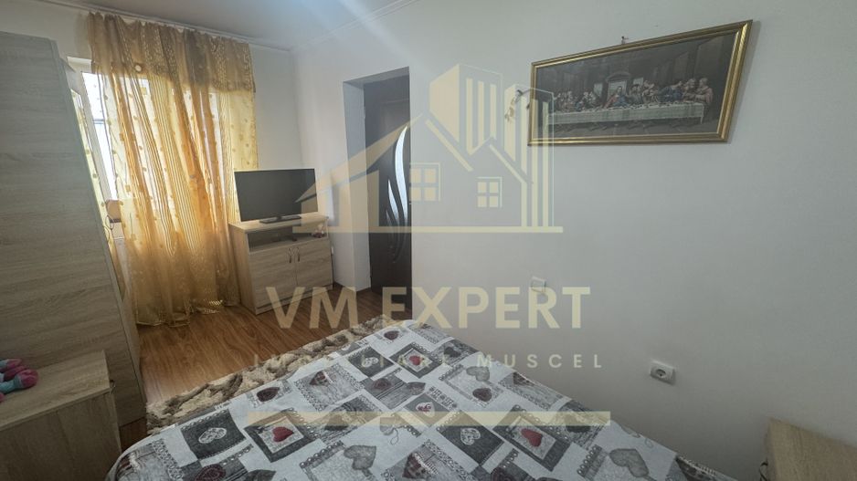 APARTAMENT 3 CAMERE ETAJ 4 VISOI - Poză 16