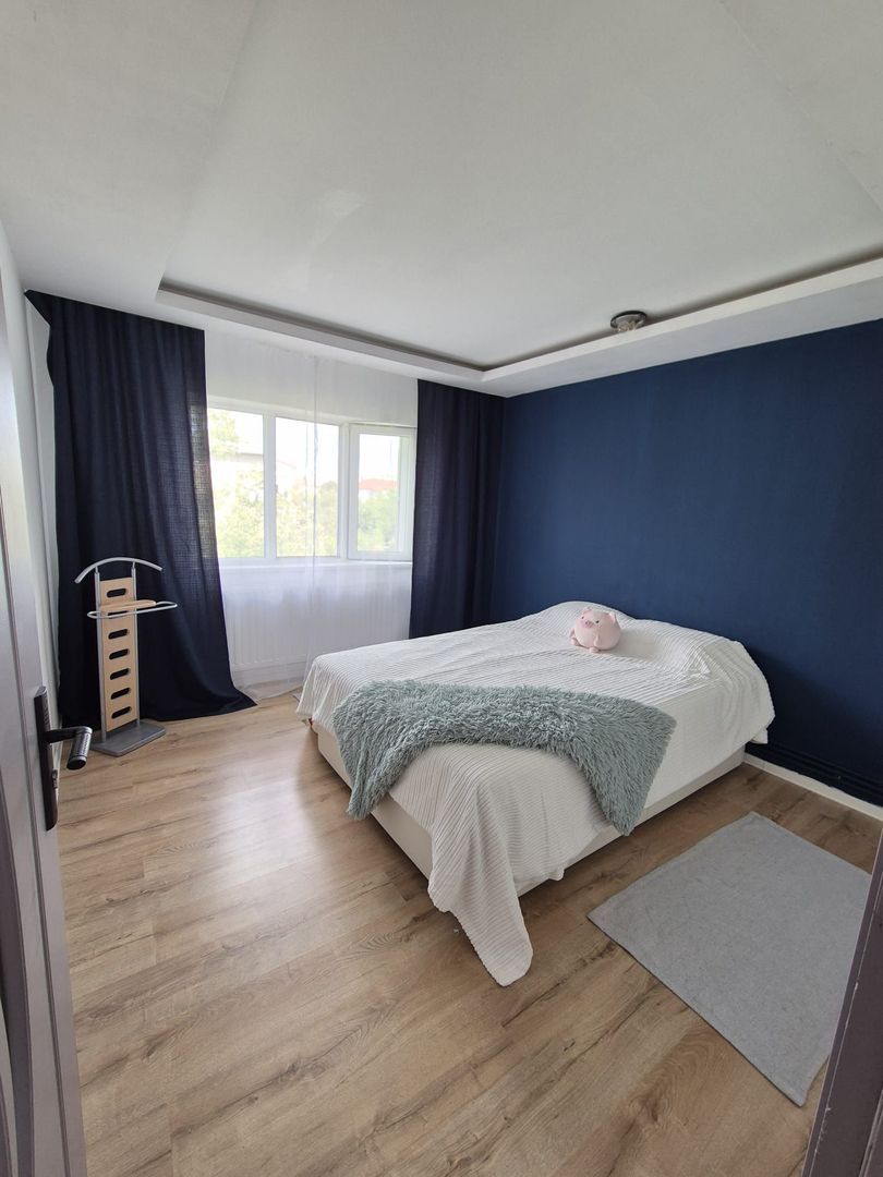 Aradului | 3 camere | Decomandat | Centrală proprie | Renovat complet - Poză 10