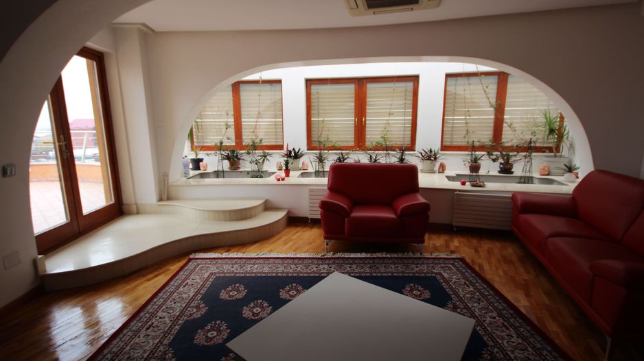 Casa pretabila birouri, camin de batrani - Poză 100