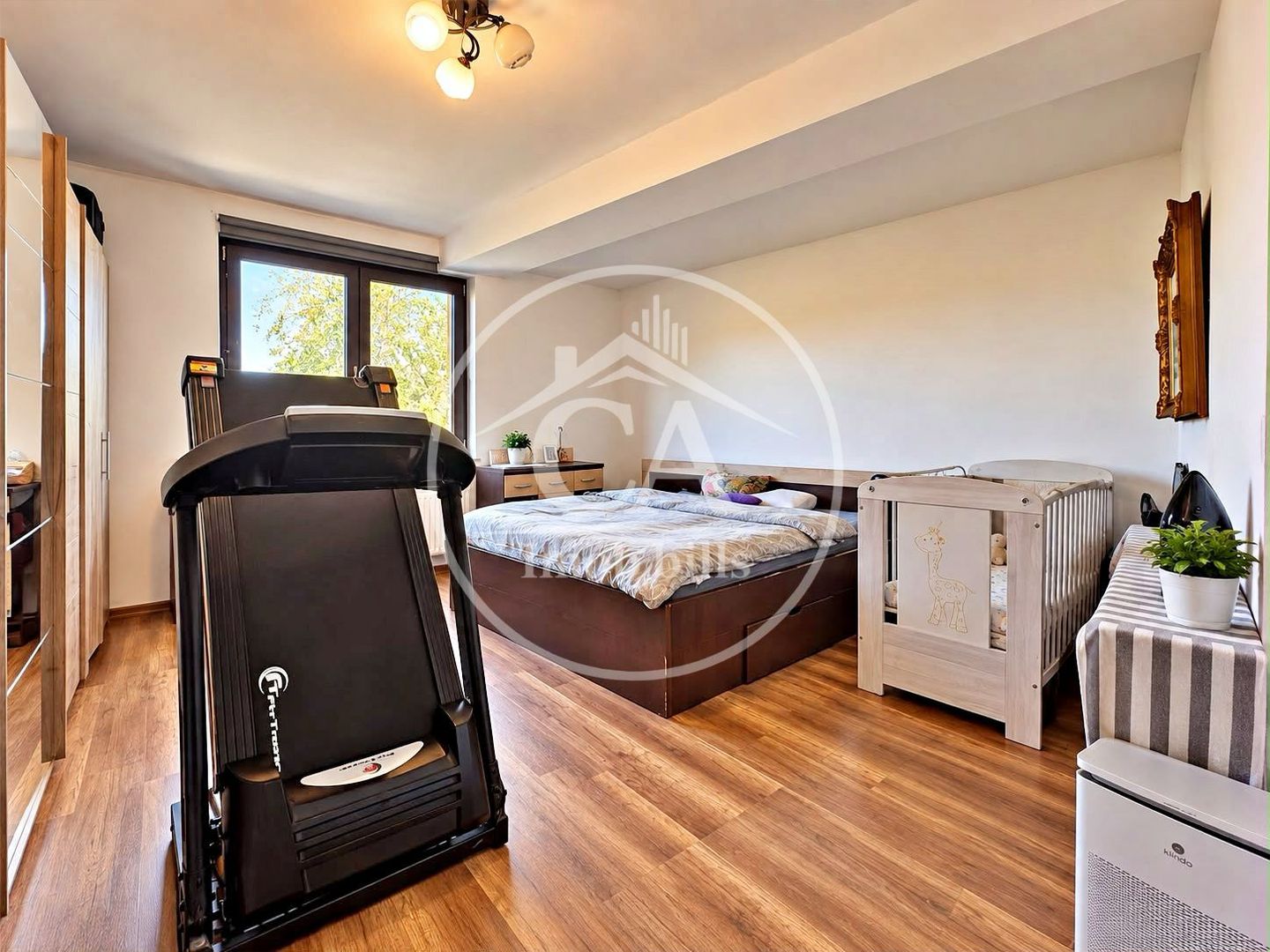 Casa de inchiriat cu 3 camere in zona Dealuri, Oradea. - Poză 3