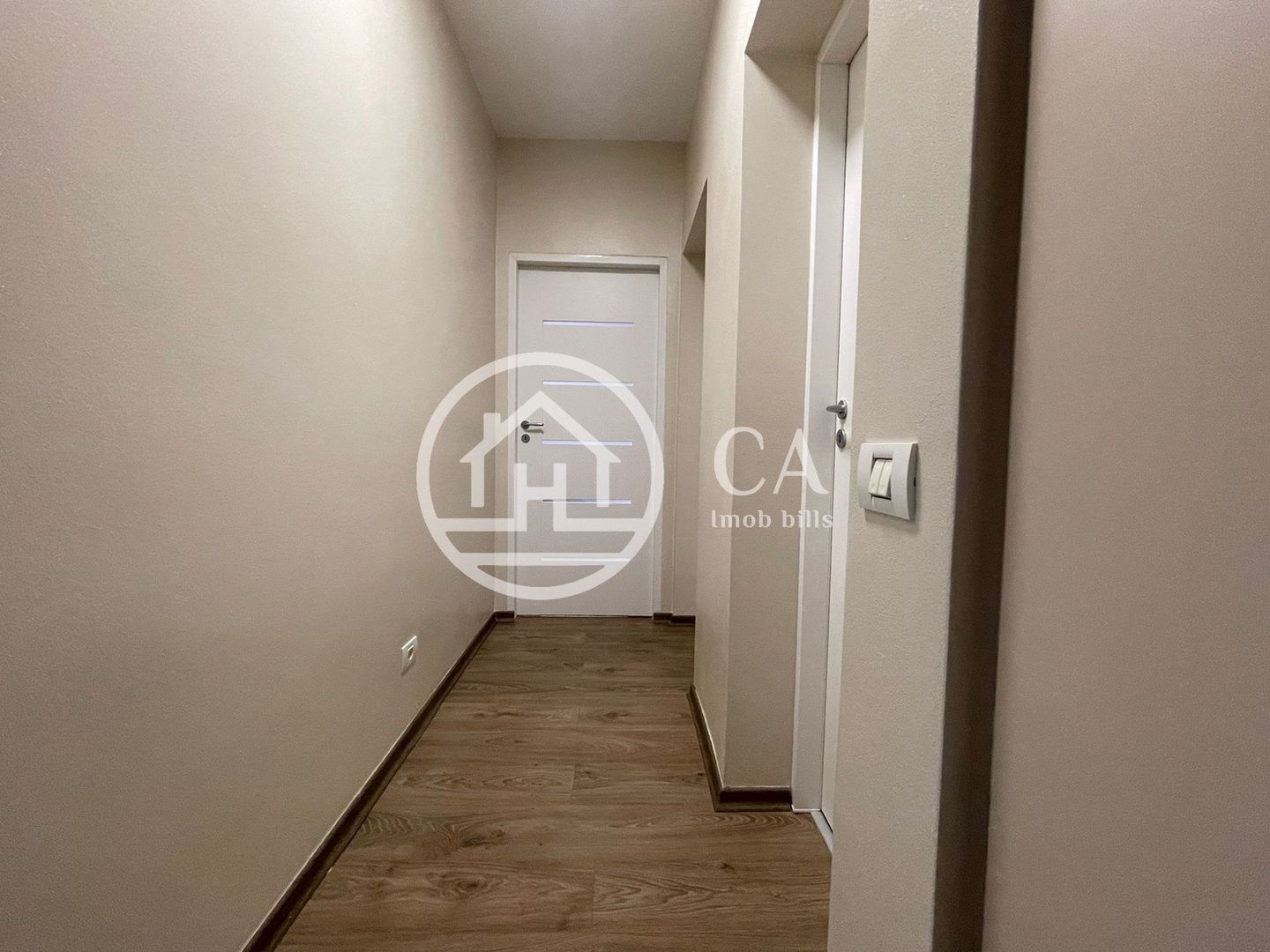 Apartament de închiriat cu 2 camere în WEST RESIDENCE, Oradea - Poză 8