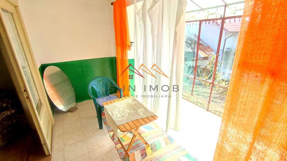 CASĂ DE VÂNZARE | 9 CAMERE | TEREN 1.000 MP | BĂICOI – ZONĂ CENTRALĂ - Poză 12