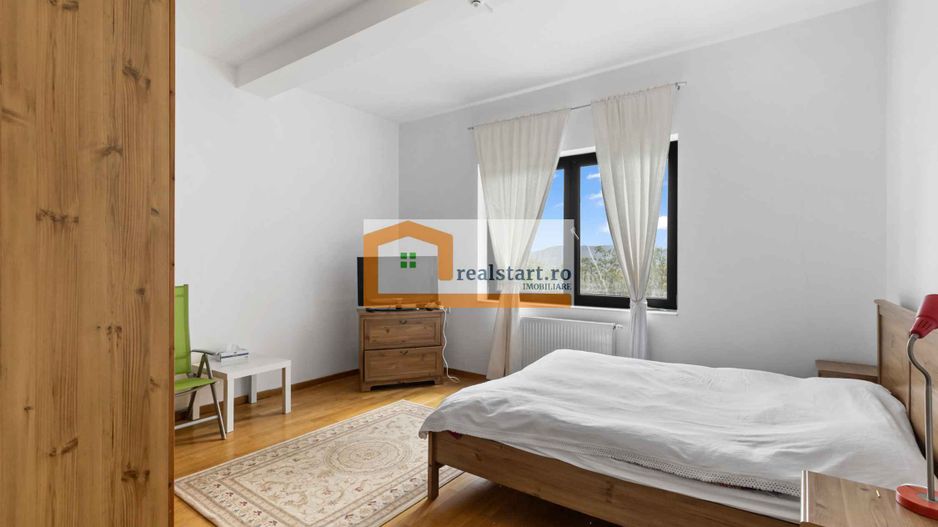 Cornu, Vedere la Padure, Vila D+P+M, 33000mp teren, 4 parcare - Poză 20