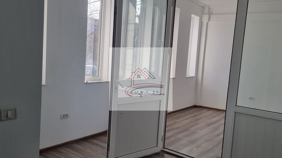 SPATIU COMERCIAL-PELICAN - Poză 3