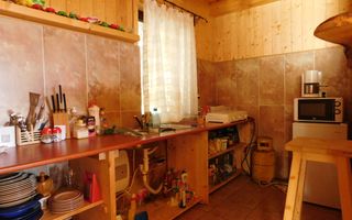 Casă de vacanta de vanzare, in Marisel, langa Cabana Motilor - Poză 30