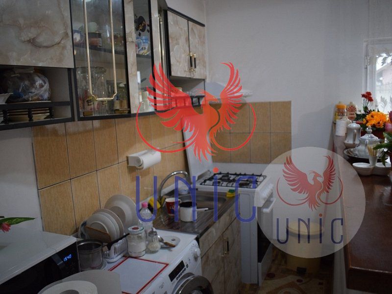 Casa la pret de apartament!!Bariera Valcii - Poză 8