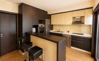 Vila cu piscina, 6 camere, 254mp utili, 815mp teren, com. Berceni - Poză 5