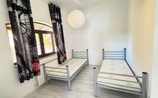 Casă de vanzare cu garaj și anexă | teren 785 mp| Gageni | Comision 0% - Poză 23