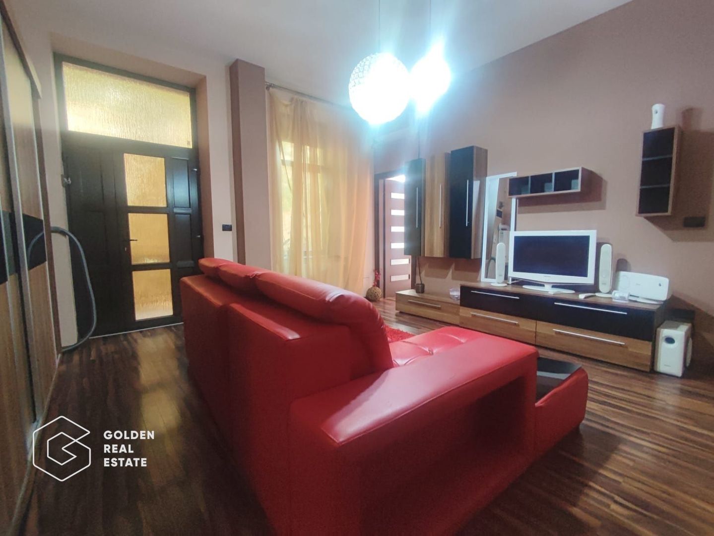 Apartament modern langa Teatru, etajul 1 - Poză 1
