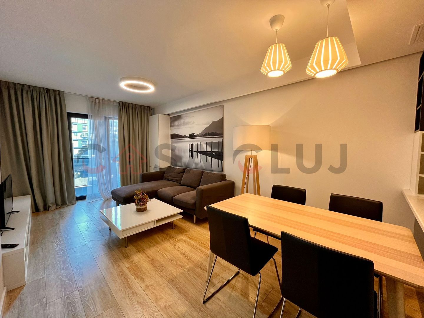 2 camere la cheie, zona Iulius Mall Fsega - Poză 3