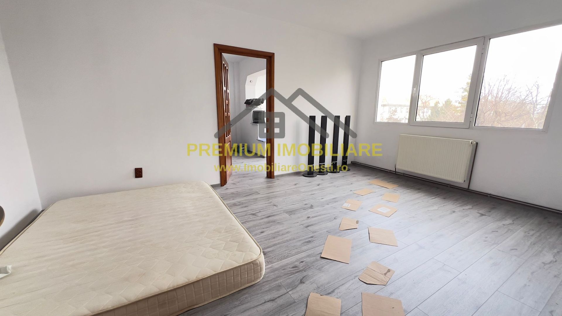 Apartament 2 Camere de vânzare în Onești – Zona centrală - Poză 5