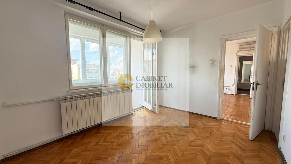3 camere I Gara de nord I Creditabil I 1962 - Poză 3