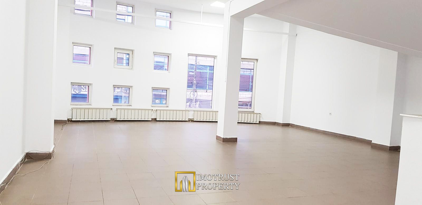 Spațiu comercial premium de închiriat | Str. Andrei Șaguna – Arad - Poză 4