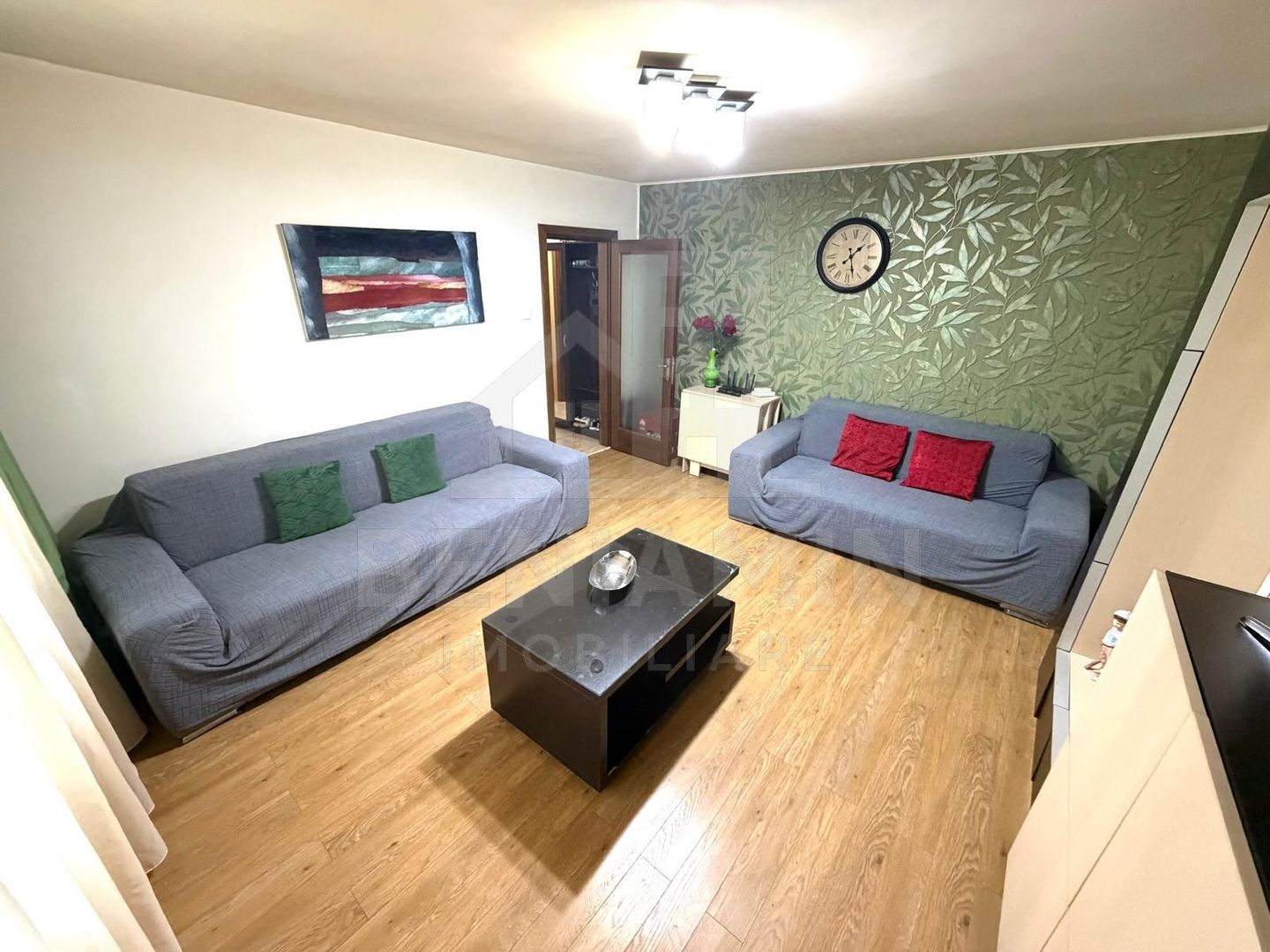 Apartament 3 camere Rovine Profi Etaj 1 66mp teava de gaze - Poză 2
