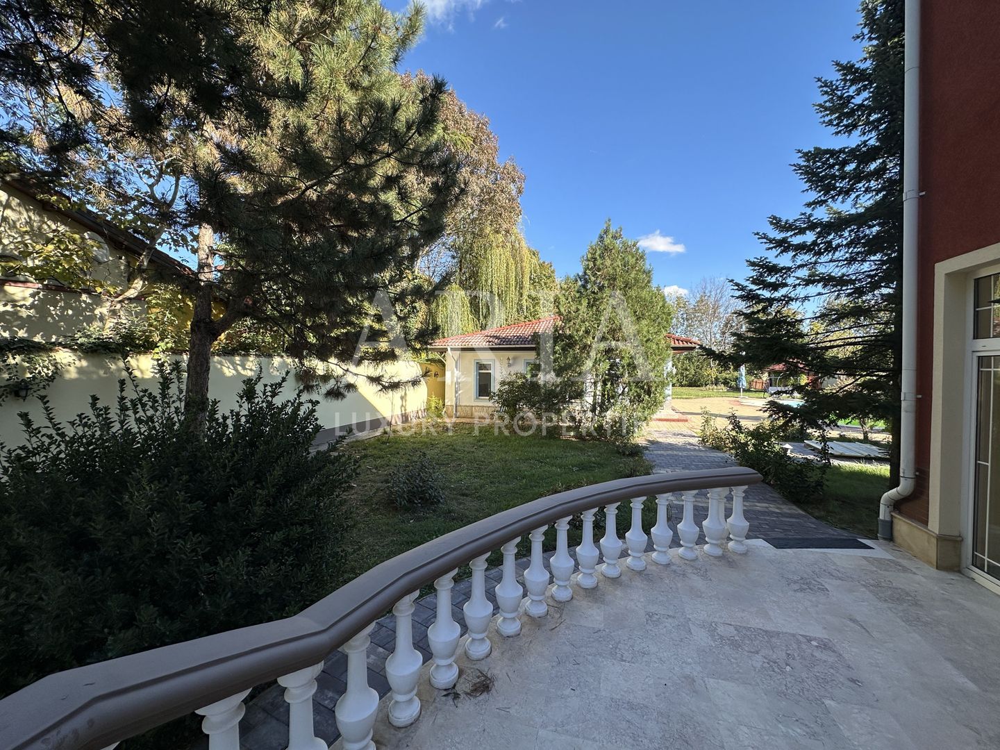 VILA INDIVIDUALA PIPERA EROU IANCU NICOLAE - Poză 1