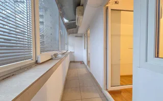 Apart 3 camere birouri stradal Bulevardul Unirii colt Nerva Traian - Poză 16