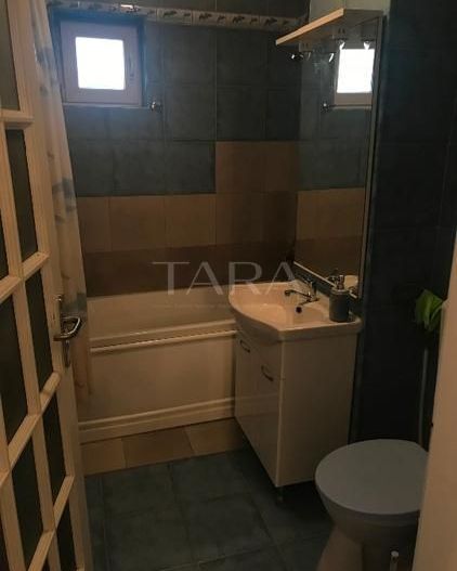 Vând apartament 3 camere decomandat zona Pasteur, Zucca, UMF. - Poză 5