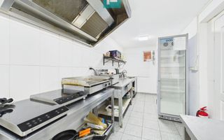Afacere la cheie pe Plaja Ghioroc. - Poză 8