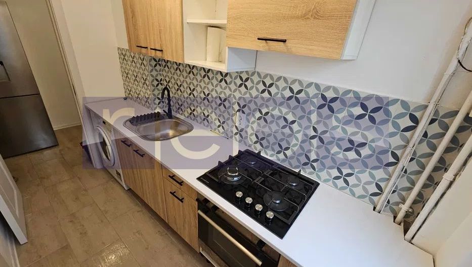 VANZARE 2 CAMERE I UTILAT I METROU I VALEA ARGESULUI - DRUMUL TABEREI - Poză 6