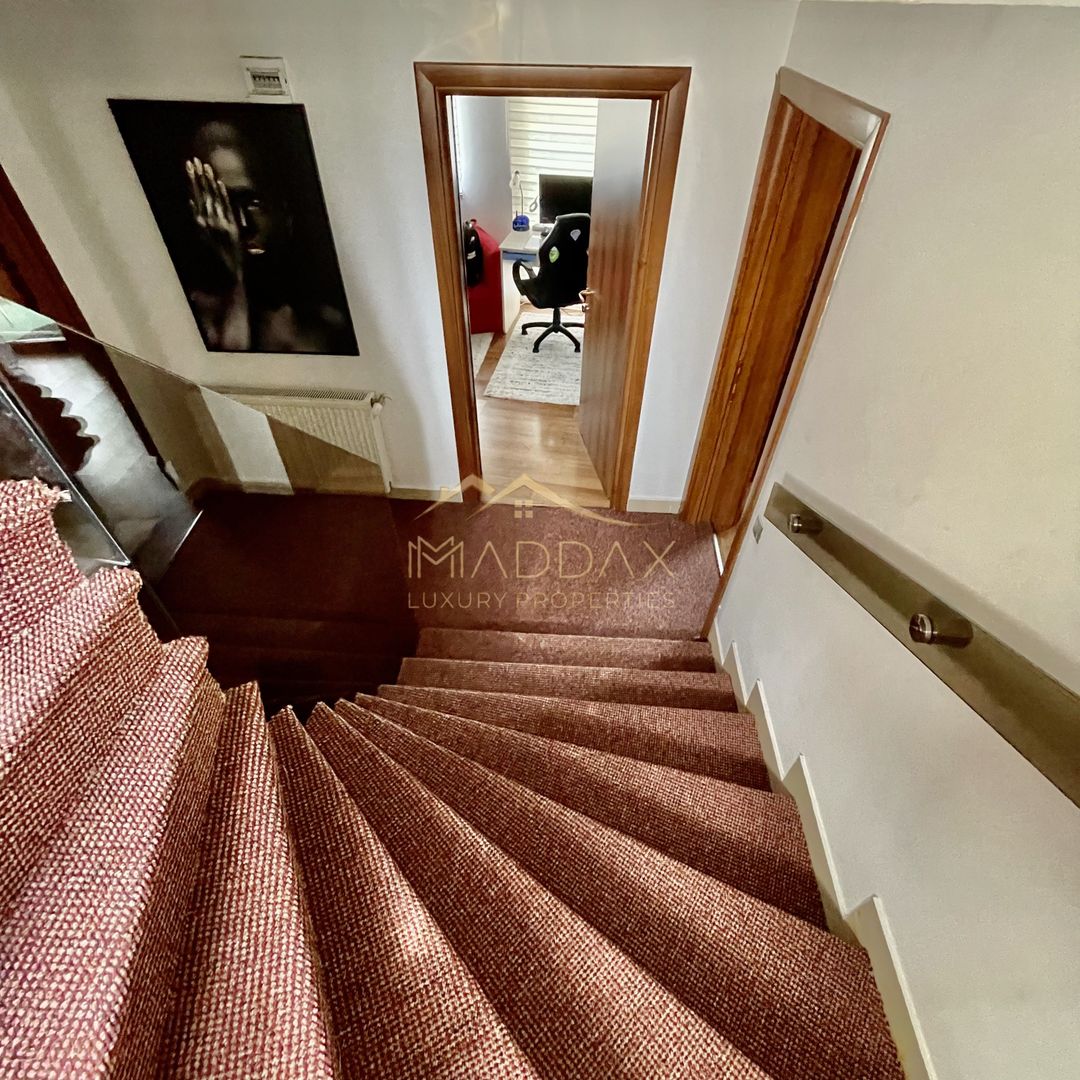 Vila cu 5 camere //2 parking// Zona Domenii - Poză 33