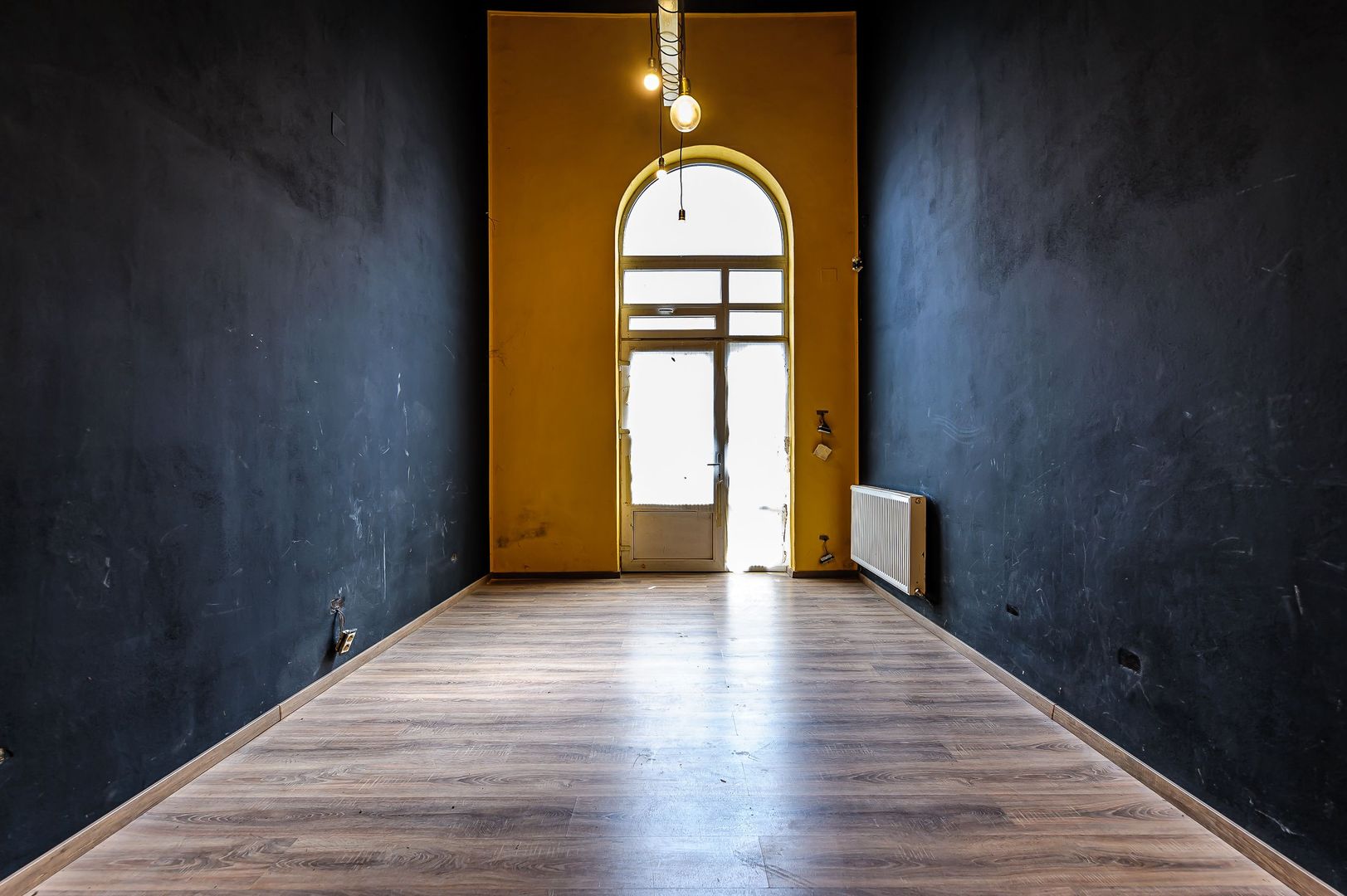 Spațiu comercial în Piața Catedralei - Poză 4